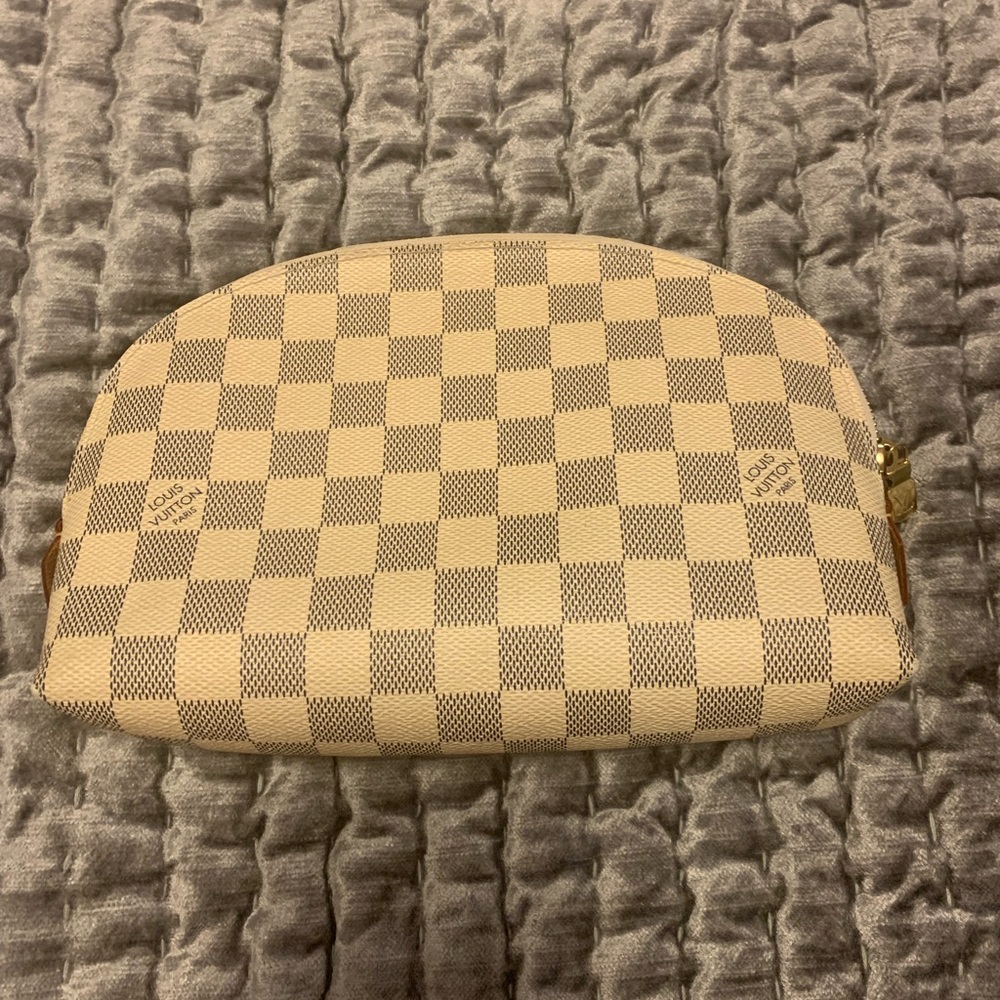 Damier Azur GM Louis Vuitton cosmetic bag